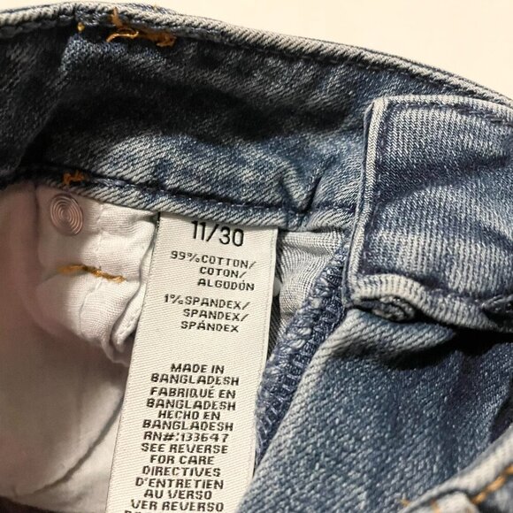 RE Generation By Celebrity Pink Meadow Jean Shorts Size 30 - Picture 7 of 14